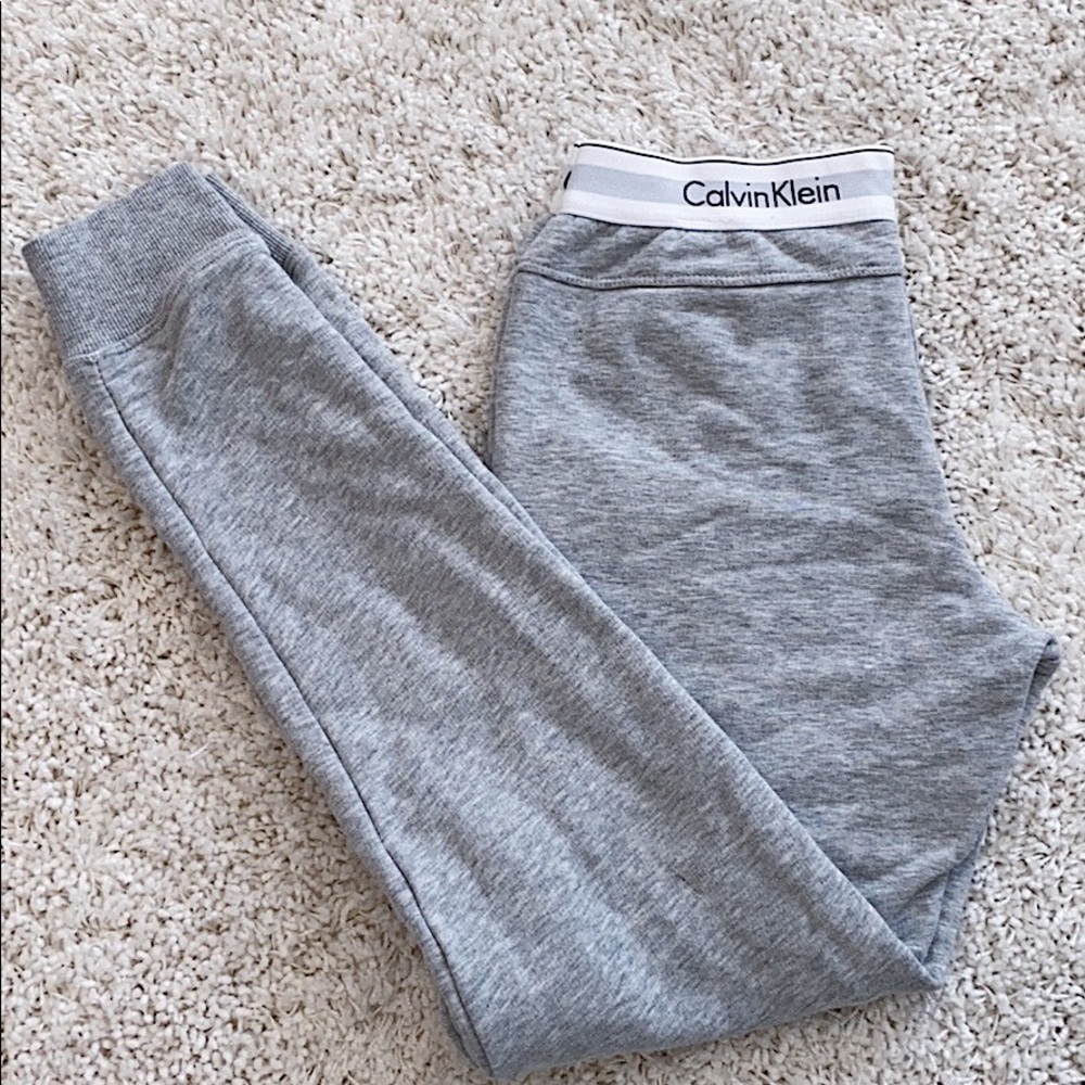 Women’s Calvin Klein Track Pants XS